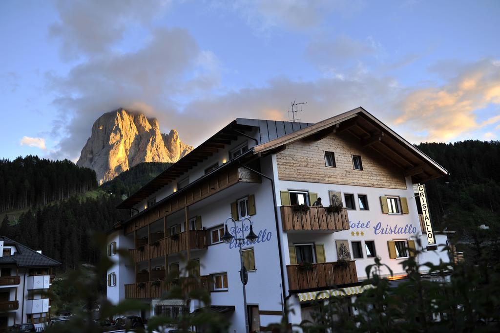 Hotel Cristallo Santa Cristina Val Gardena Exterior photo